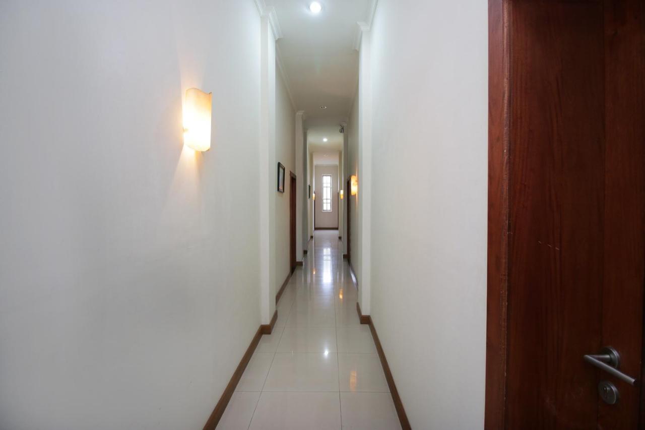 Airy Syariah Mistar Cokrokusumo 29A Banjarbaru Exterior photo